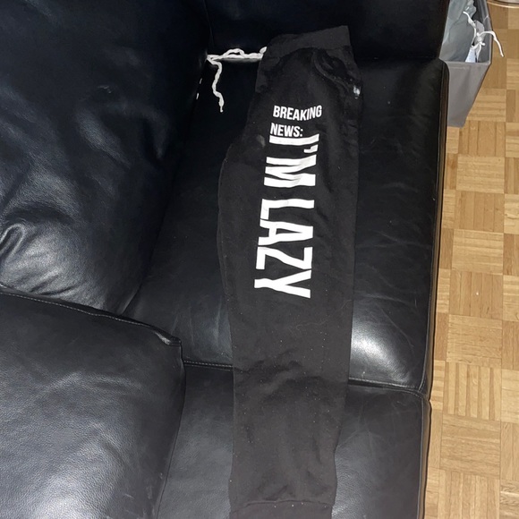 Sweats - Picture 1 of 1